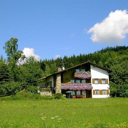 Kirchdorf im Wald Landhaus Wildfeuer מראה חיצוני תמונה